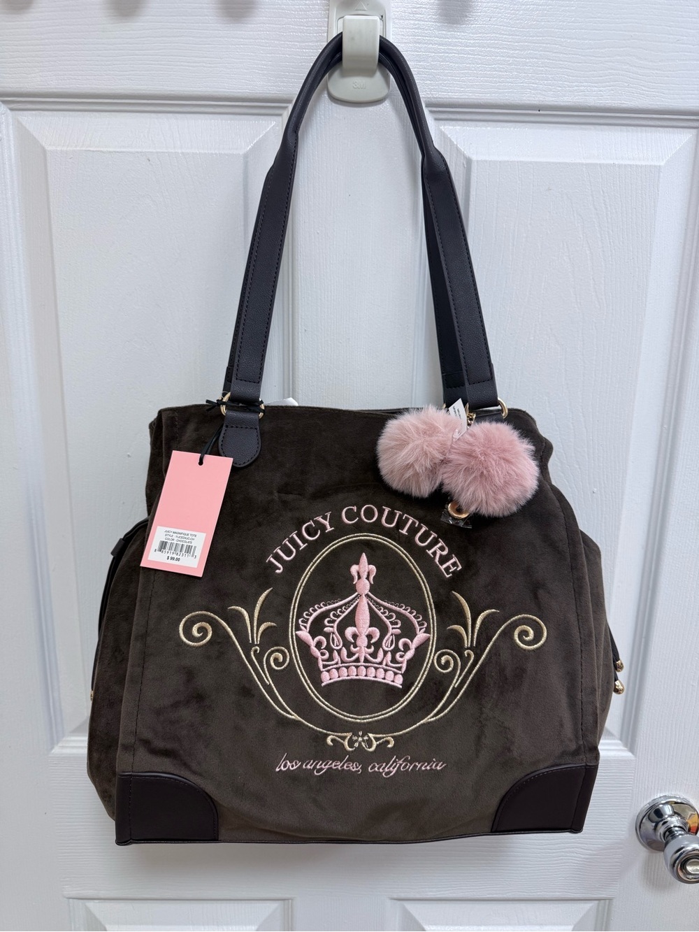 NWT Juicy Couture Juicy Magnifique Shoulder Tote with Logo Interior in Chocolate